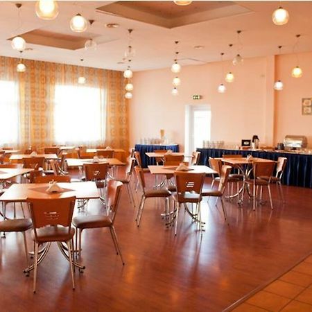 Hotel Skanste Riga Kültér fotó